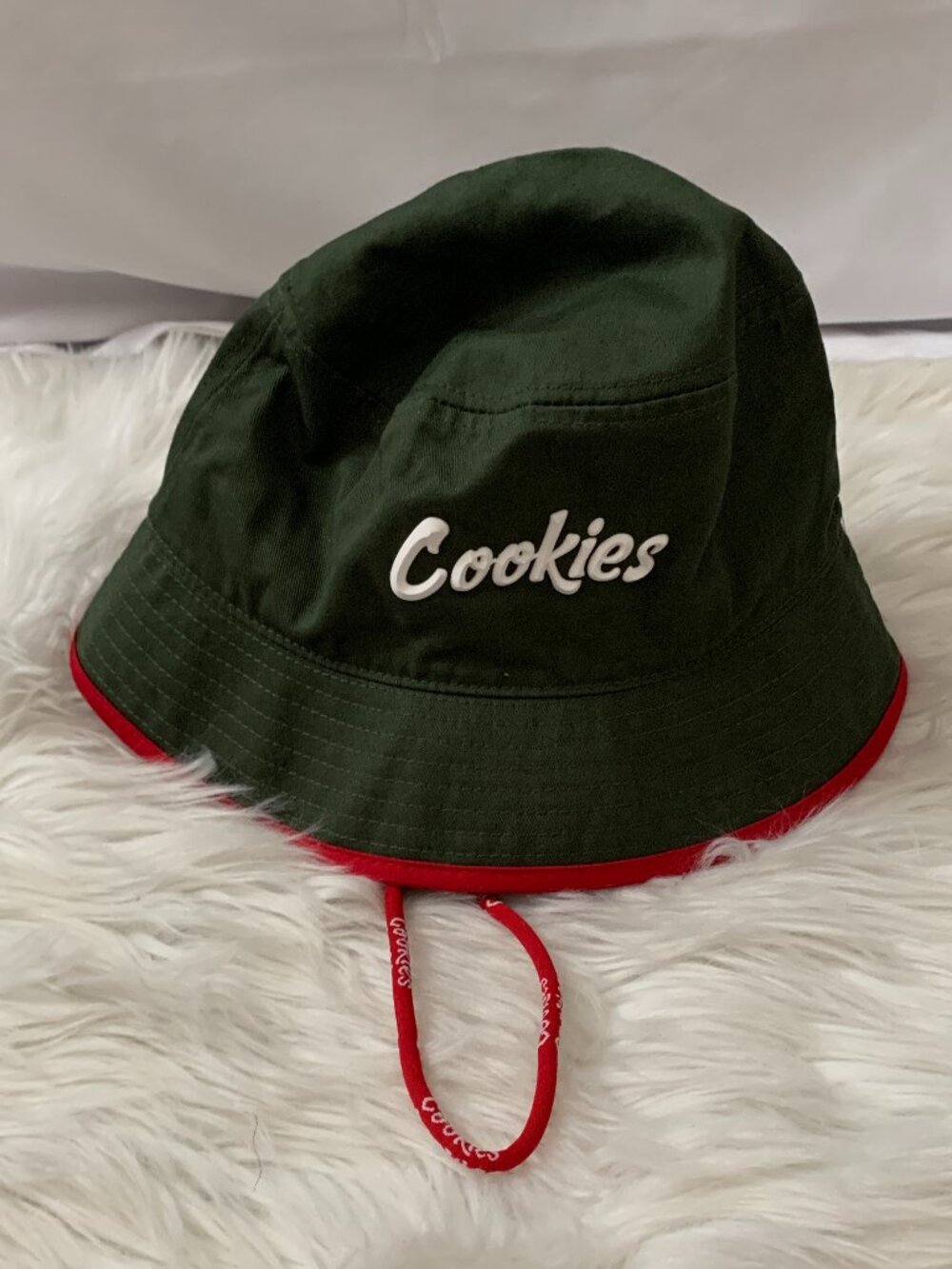 COOKIES Canvas Bucket Hat in Olive/Red Sz LARGE/EXTRA LARGE